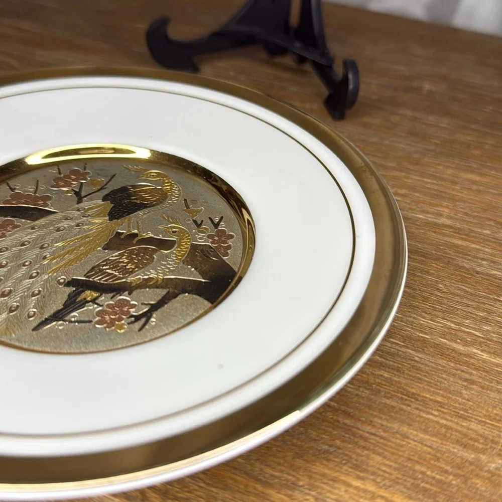 The Art of Chokin 24K Gold Edged 6” Round Plate with Stand